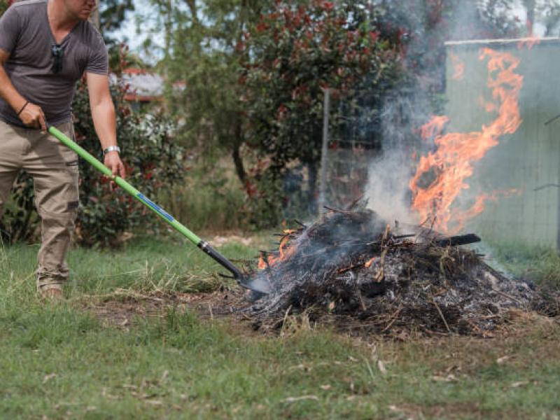 Règlementation sur les déchets et brûlage de déchets verts